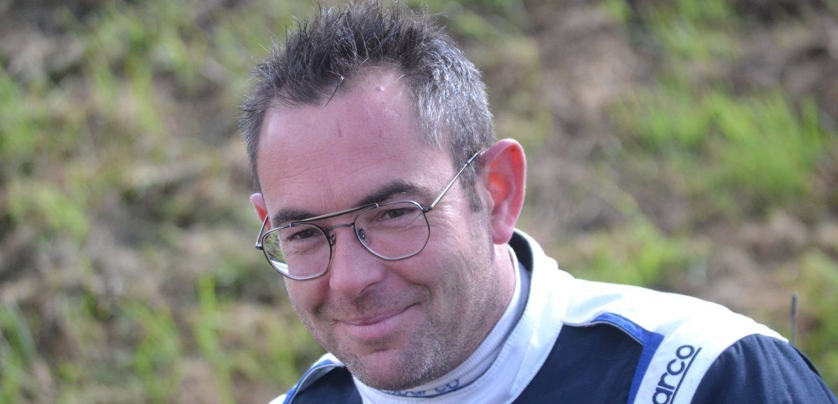 Portrait de Morgan Gourdan en combinaison de pilote